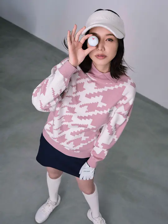 SUN VISOR、PULLOVER、SKIRT、GLOVES、SOCKS着用イメージ